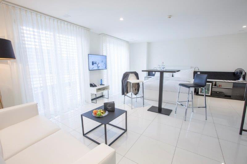 Boutiquehotel Thessoni Classic & Self Service Residence Home Zuerich Regensdorf Buitenkant foto