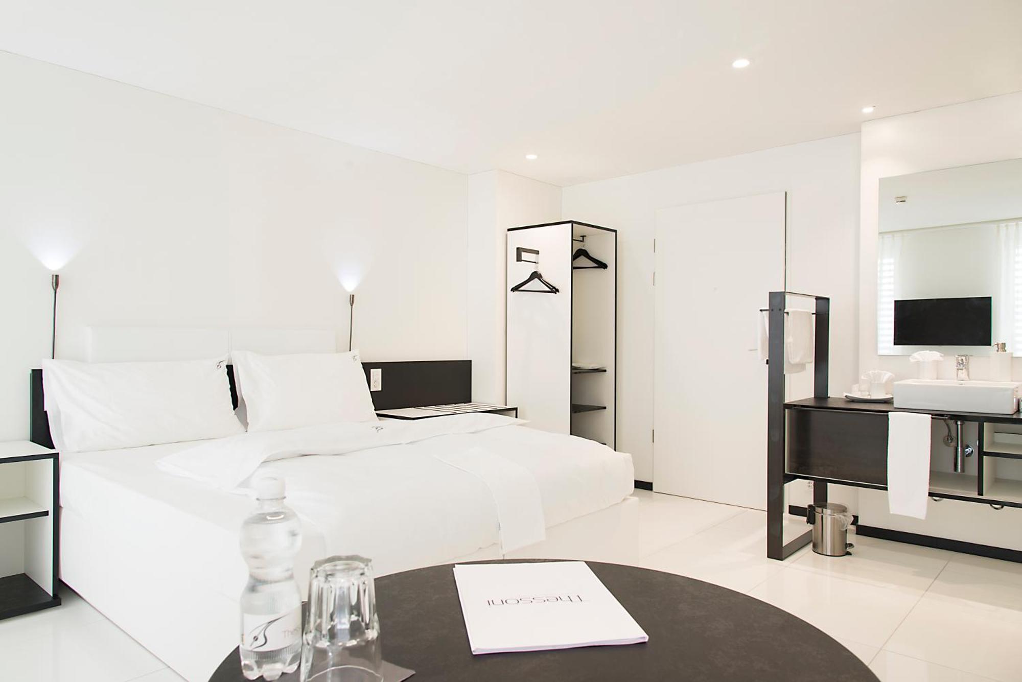 Boutiquehotel Thessoni Classic & Self Service Residence Home Zuerich Regensdorf Buitenkant foto