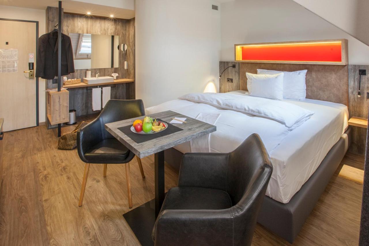 Boutiquehotel Thessoni Classic & Self Service Residence Home Zuerich Regensdorf Buitenkant foto