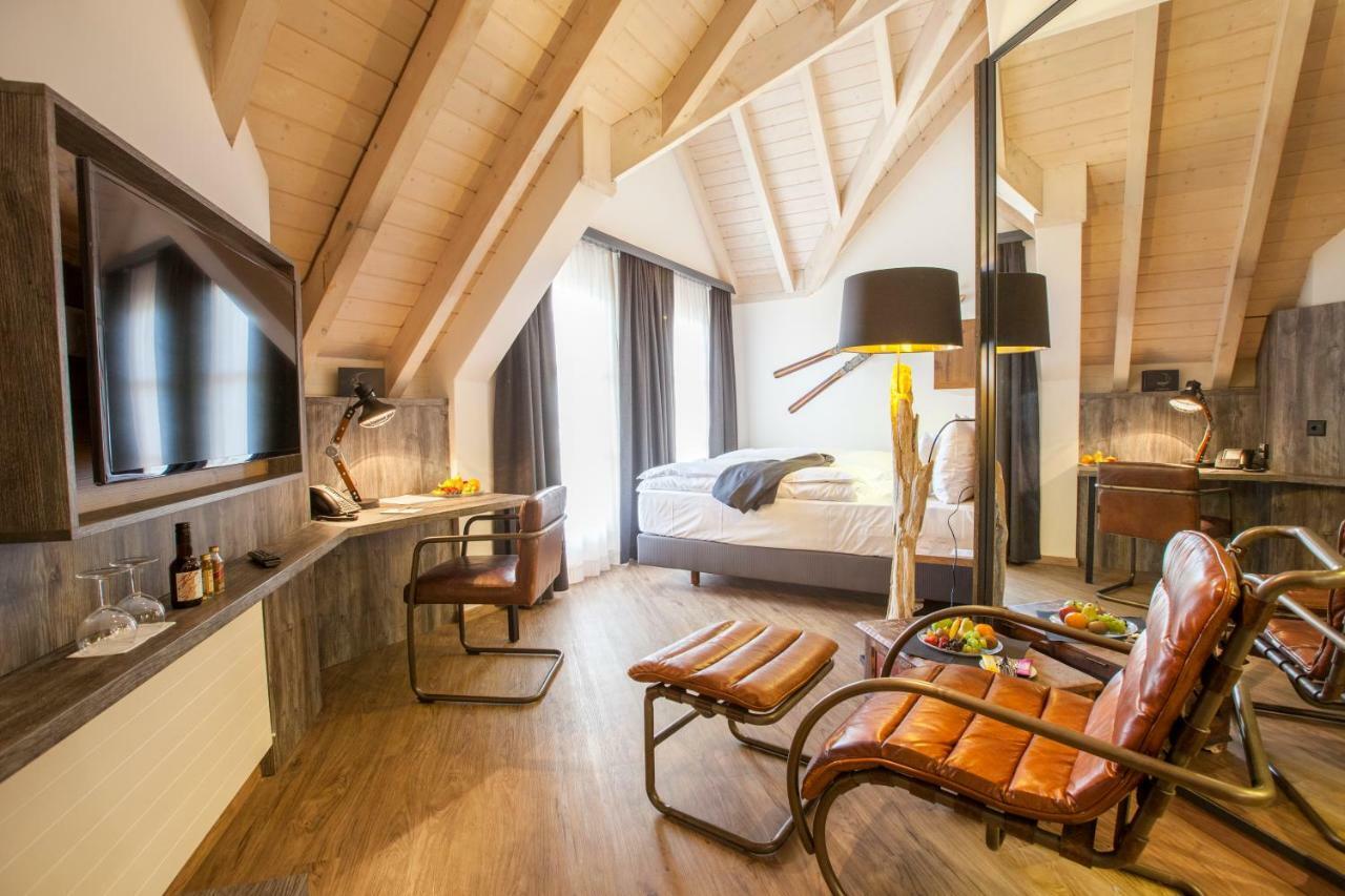 Boutiquehotel Thessoni Classic & Self Service Residence Home Zuerich Regensdorf Buitenkant foto